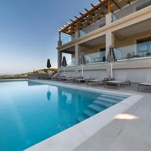 https://sky-view-suites-kefalonia.kefaloniahotels.net